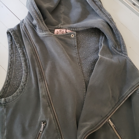 JUICY COUTURE Moto hoodie - Picture 3 of 7